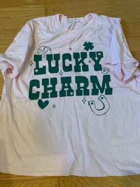 Pink Lily oversized pink Graphic Tees Lucky Charm and sun